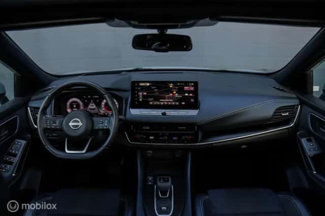 Nissan Qashqai (2024) thumbnail 3