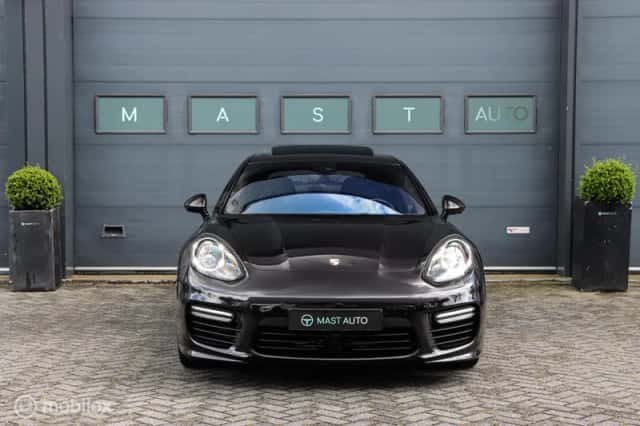 Porsche Panamera (2014) thumbnail 2