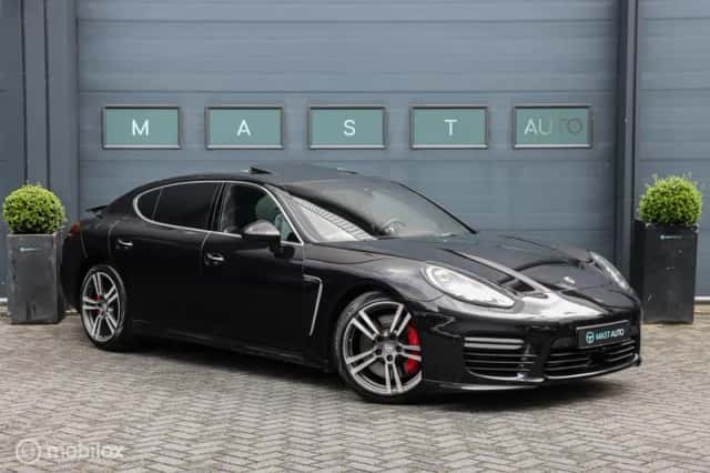 Porsche Panamera (2014) thumbnail 4