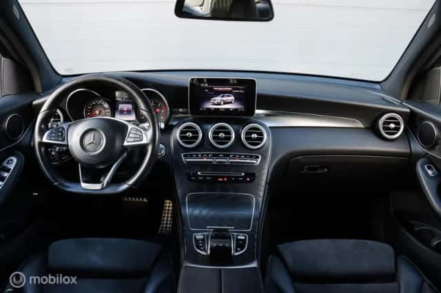 Mercedes-Benz GLC-Klasse (2016) thumbnail 3
