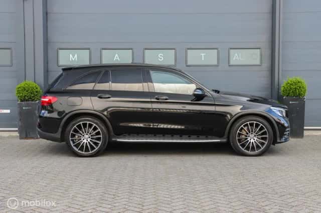 Mercedes-Benz GLC-Klasse (2016) thumbnail 5