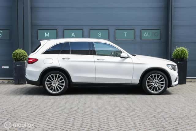 Mercedes-Benz GLC-Klasse (2018) thumbnail 5