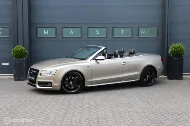 Audi S5 (2011) thumbnail 1