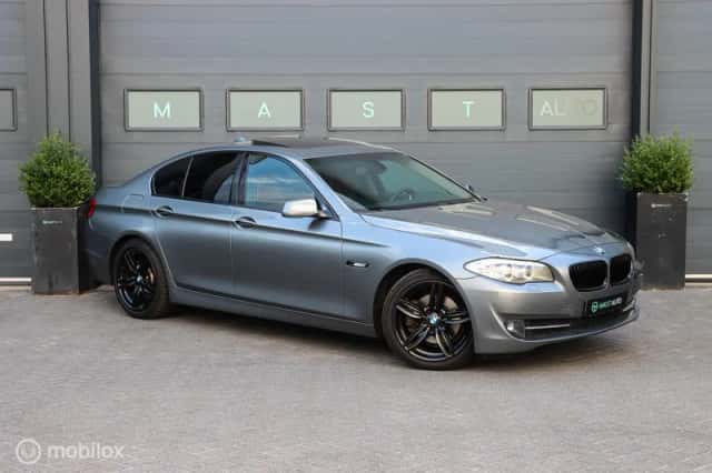 BMW 5-Serie (2012) thumbnail 4