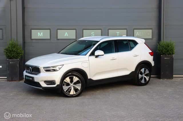 Volvo XC40 (2020) thumbnail 1