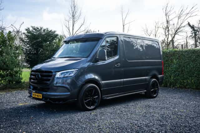 Mercedes-Benz Sprinter (2019) thumbnail 1
