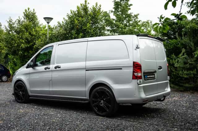 Mercedes-Benz Vito (2021) thumbnail 3