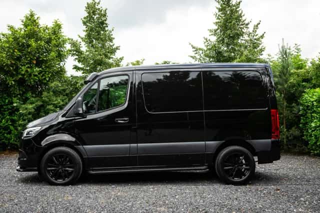 Mercedes-Benz Sprinter (2020) thumbnail 2