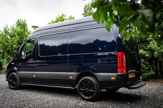 Mercedes-Benz Sprinter (2024) thumbnail 3