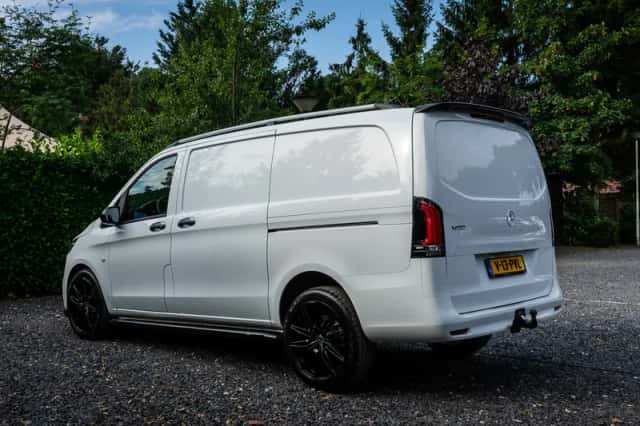 Mercedes-Benz Vito (2024) thumbnail 6