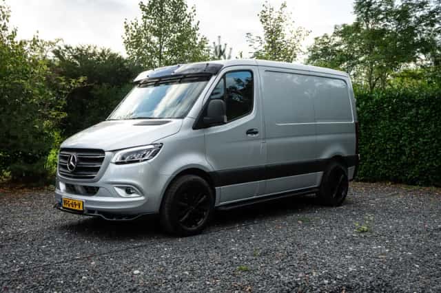 Mercedes-Benz Sprinter (2020) thumbnail 1