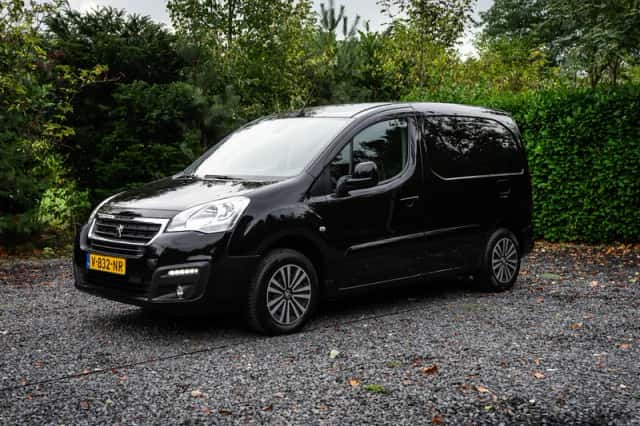 Peugeot Partner (2018) thumbnail 1