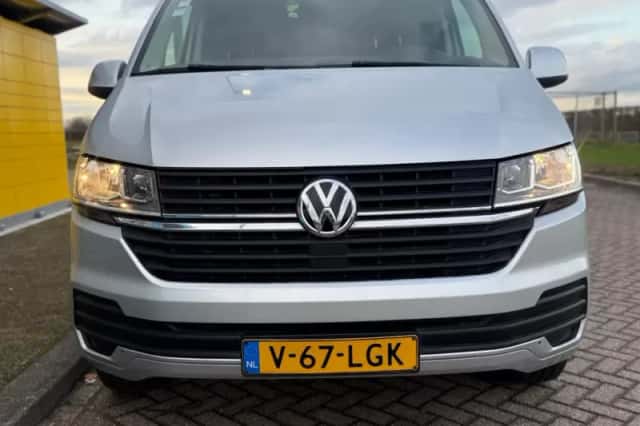 Volkswagen Transporter (2019) thumbnail 6