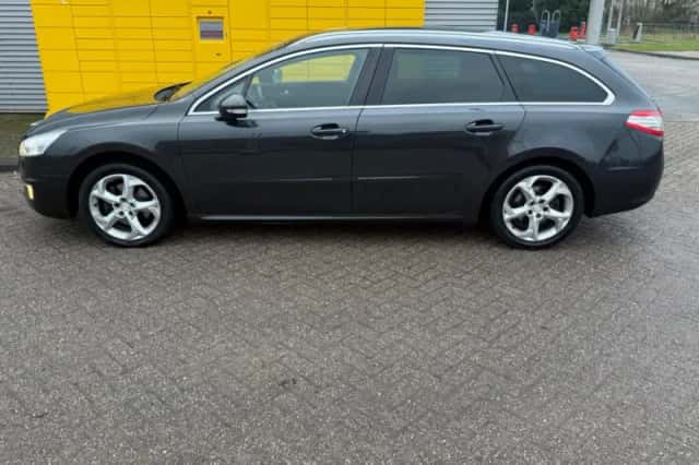 Peugeot 508 (2011) thumbnail 6