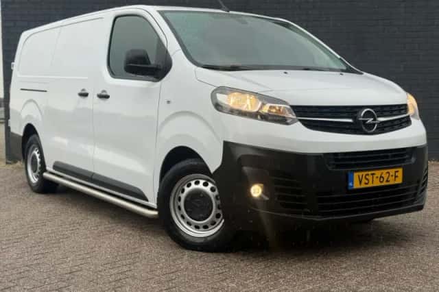 Opel Vivaro (2022) thumbnail 2