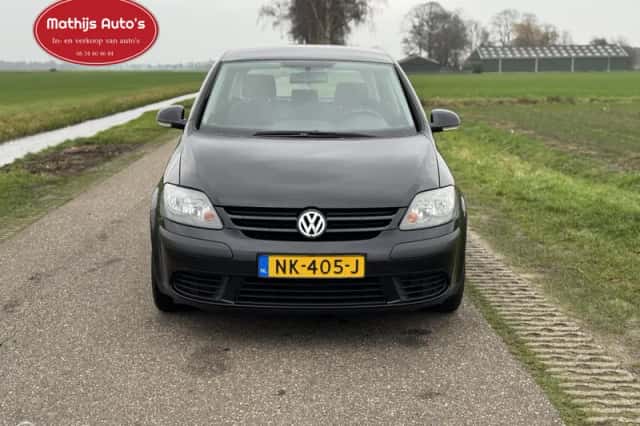 Volkswagen Golf Plus (2005) thumbnail 2