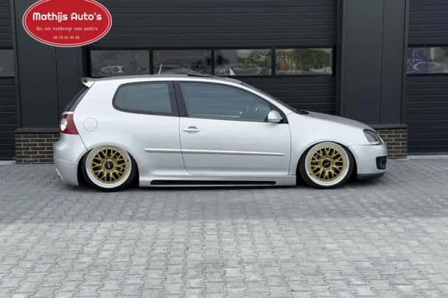 Volkswagen Golf (2006) thumbnail 3