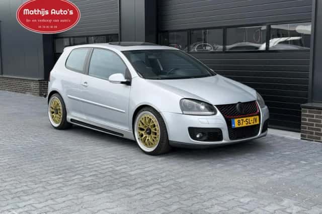 Volkswagen Golf (2006) thumbnail 4