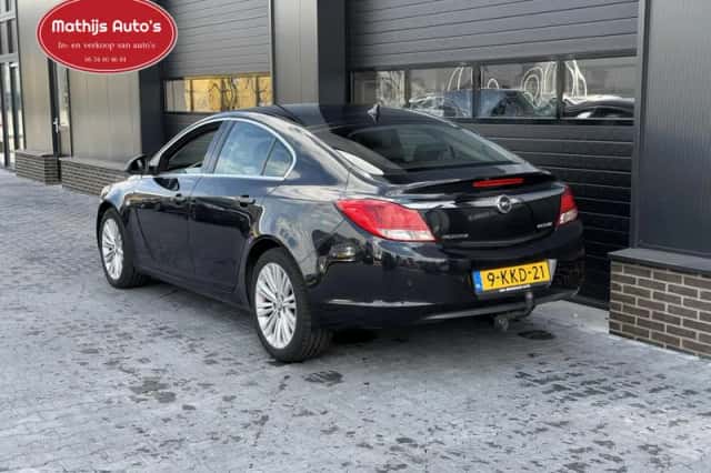 Opel Insignia (2013) thumbnail 4