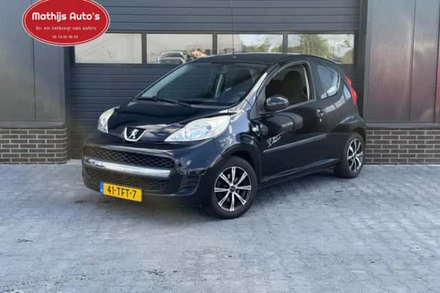 Peugeot 107 (2012) thumbnail 1