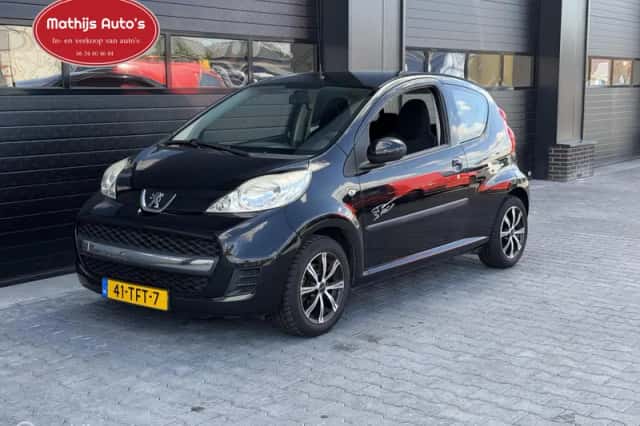 Peugeot 107 (2012) thumbnail 4