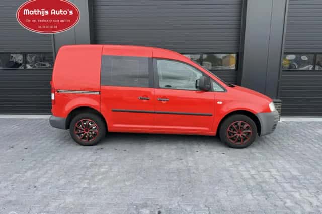 Volkswagen Caddy (2008) thumbnail 6