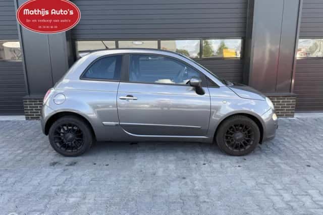 Fiat 500 (2011) thumbnail 4