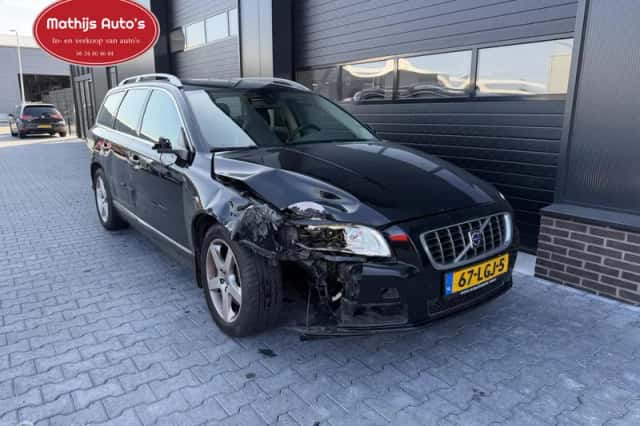 Volvo V70 (2008) thumbnail 1
