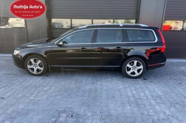 Volvo V70 (2008) thumbnail 2