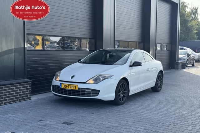 Renault Laguna (2012) thumbnail 3