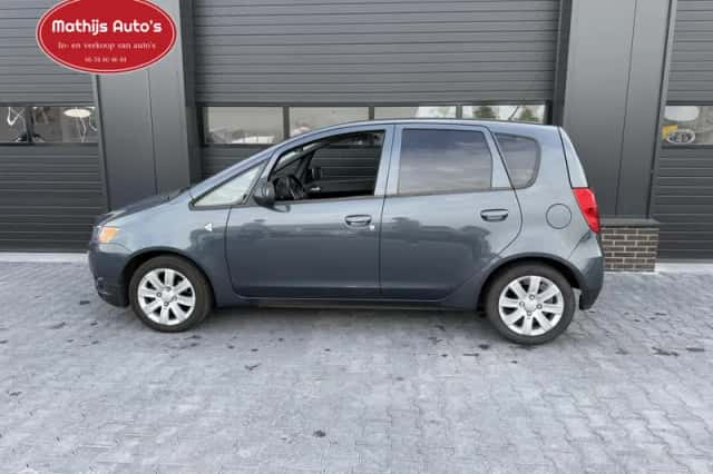 Mitsubishi Colt (2012) thumbnail 2