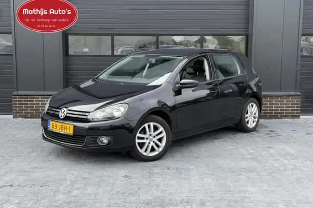 Volkswagen Golf (2009) thumbnail 1