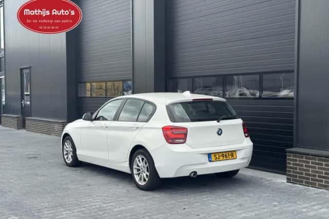 BMW 1-Serie (2014) thumbnail 3