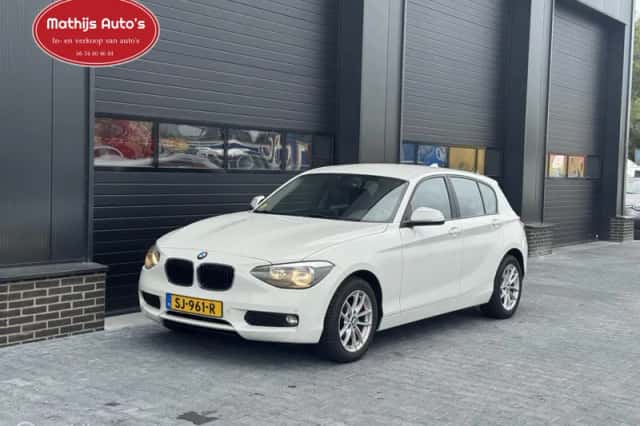 BMW 1-Serie (2014) thumbnail 4