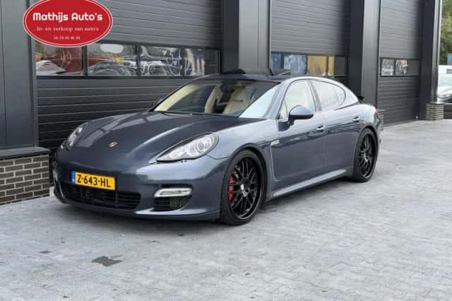Porsche Panamera (2009) thumbnail 5