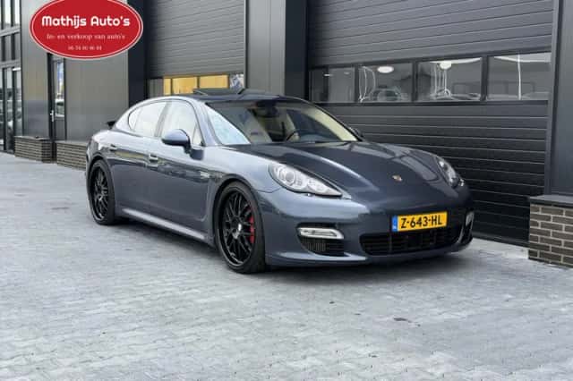 Porsche Panamera (2009) thumbnail 6