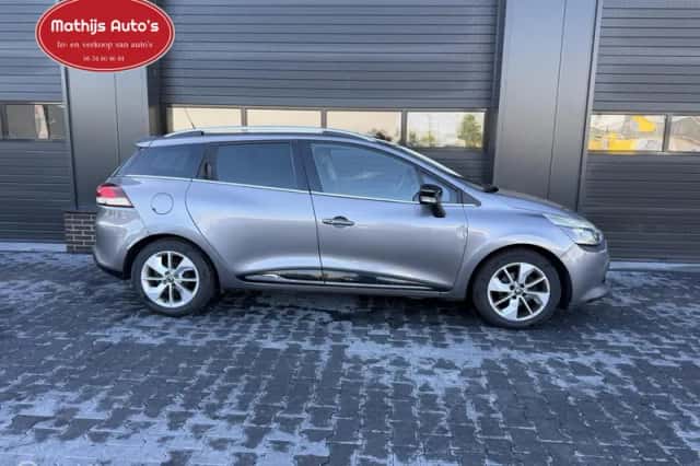 Renault Clio (2016) thumbnail 3