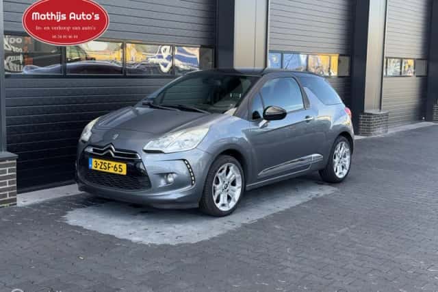 Citroën DS3 (2010) thumbnail 4