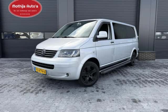 Volkswagen Transporter (2008) thumbnail 1