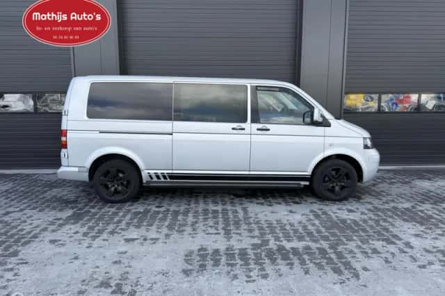 Volkswagen Transporter (2008) thumbnail 3