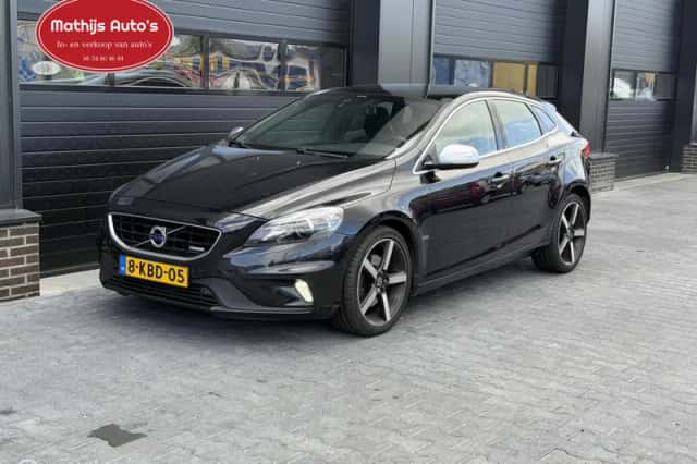 Volvo V40 (2013) thumbnail 5