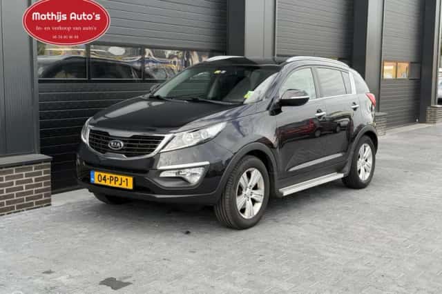 Kia Sportage (2011) thumbnail 5