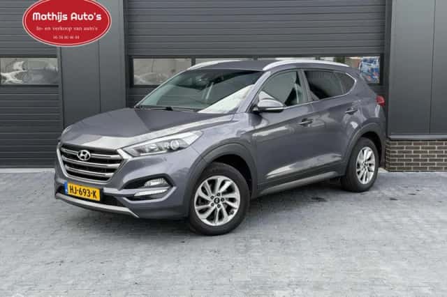Hyundai Tucson (2015) thumbnail 1