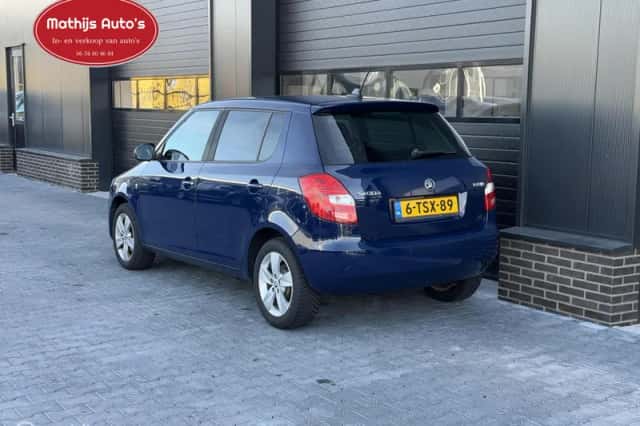 Škoda Fabia (2014) thumbnail 4