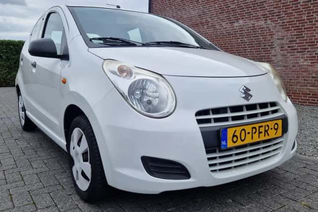 Suzuki Alto (2011) thumbnail 1