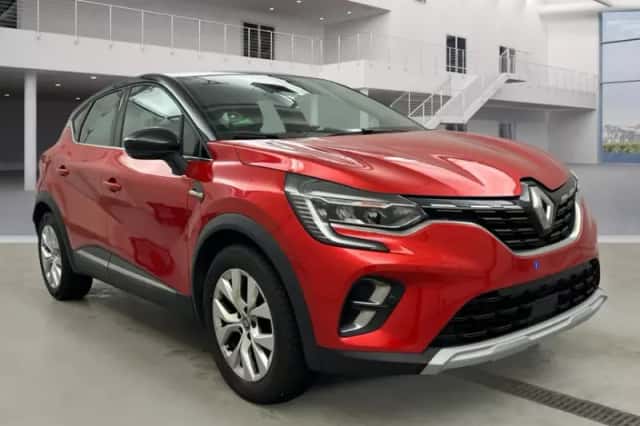 Renault Captur (2020) thumbnail 2