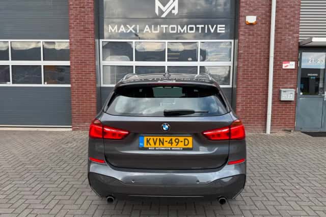BMW X1 (2017) thumbnail 4