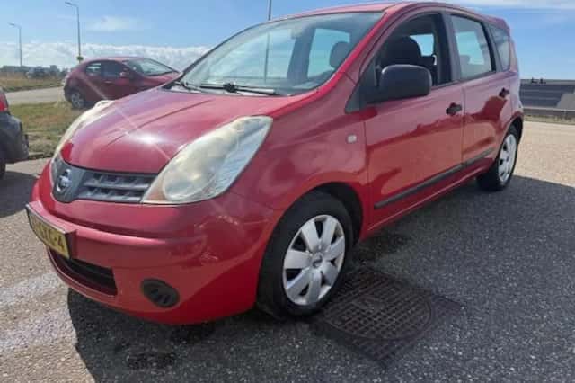 Nissan Note (2008) thumbnail 1