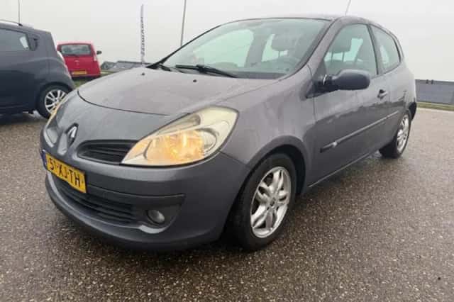 Renault Clio (2007) thumbnail 1