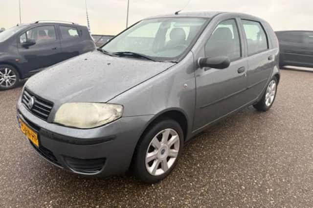 Fiat Punto (2005) thumbnail 1